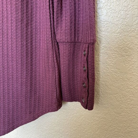 Chaser Long Sleeve Thermal Waffle Knit Medium Wine Burgundy Top Shirt Wide Cuff - Picture 2 of 4
